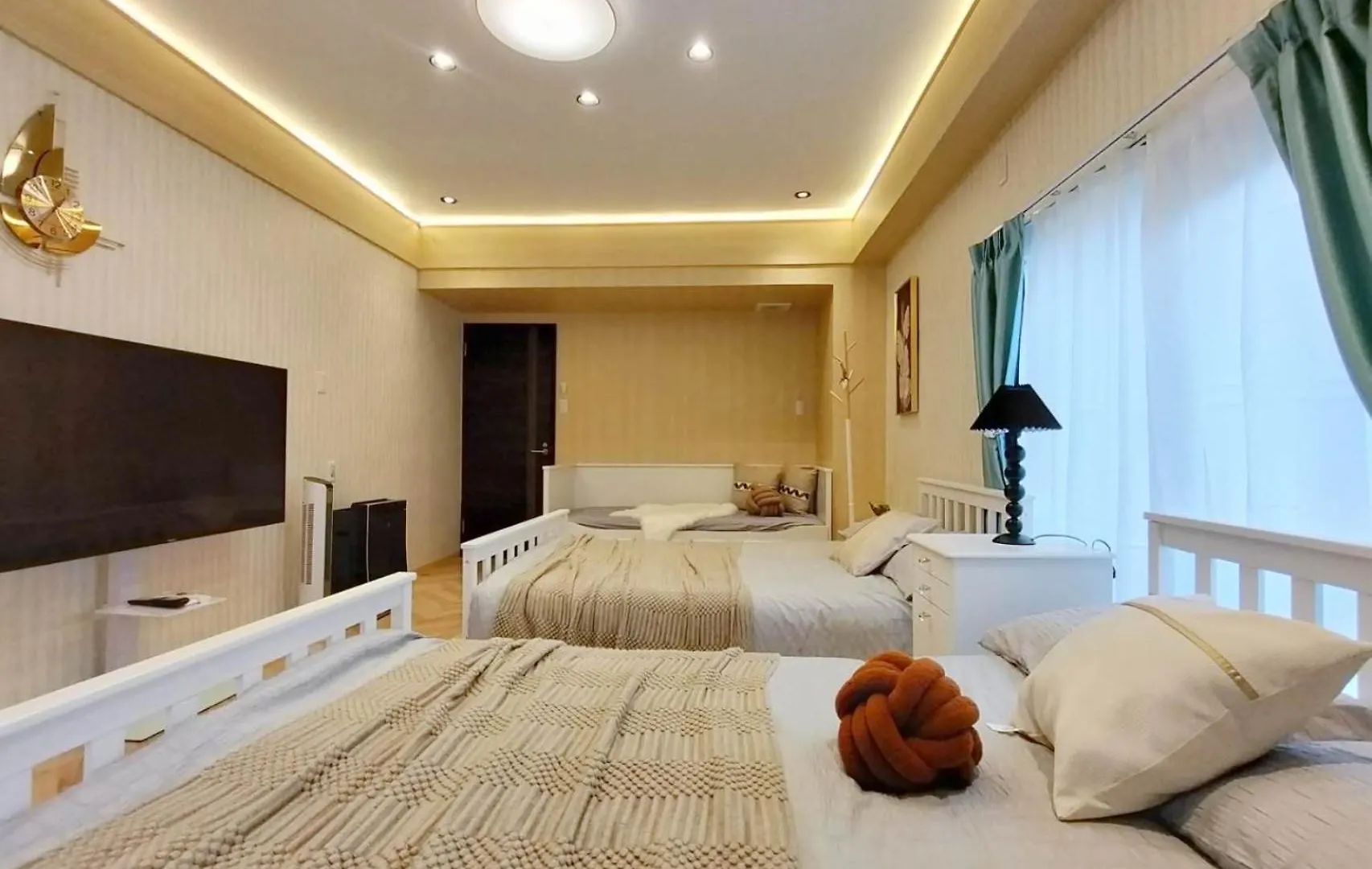 12池袋最中心 两室一厅两浴室两卫生间 池袋站7分 2 Rooms Ikebukuro Center 7 Mins To St Max 8P 直达新宿 涉谷 表参道 池袋 上野 代代木 银座 原宿 Tokyo 0*,  Japan